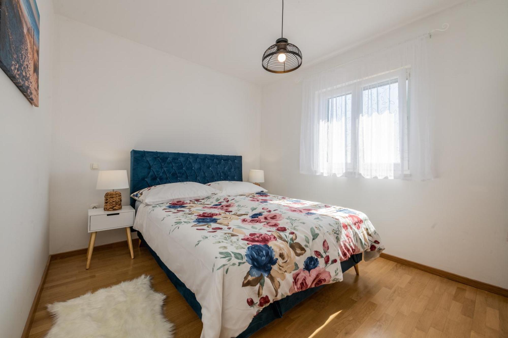 Sun Island Apartment Trogir Exterior foto